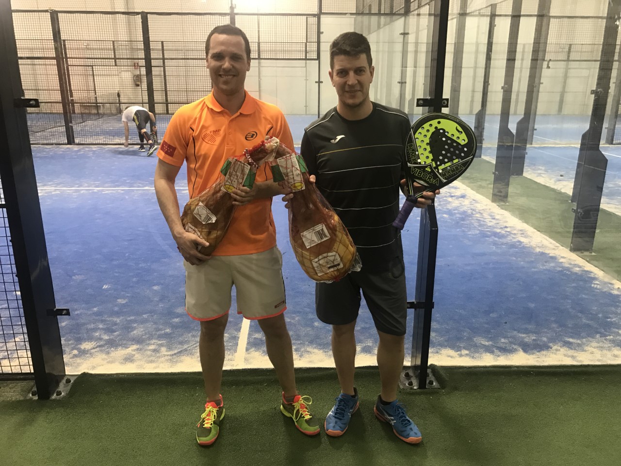 CAMPEONES TORNEO DAVELPADEL 3